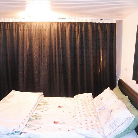 La Lapia Apartment Monthey Bagian luar foto