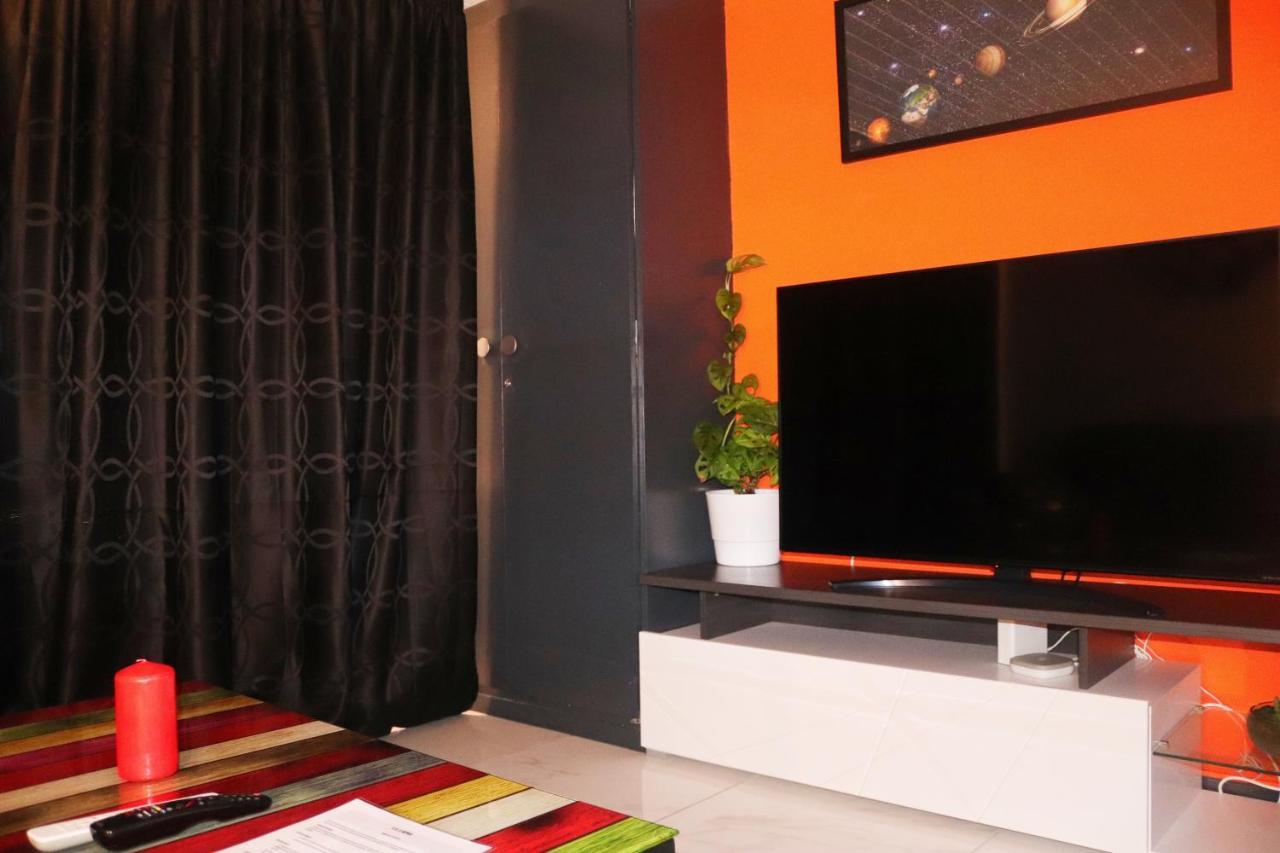 La Lapia Apartment Monthey Bagian luar foto