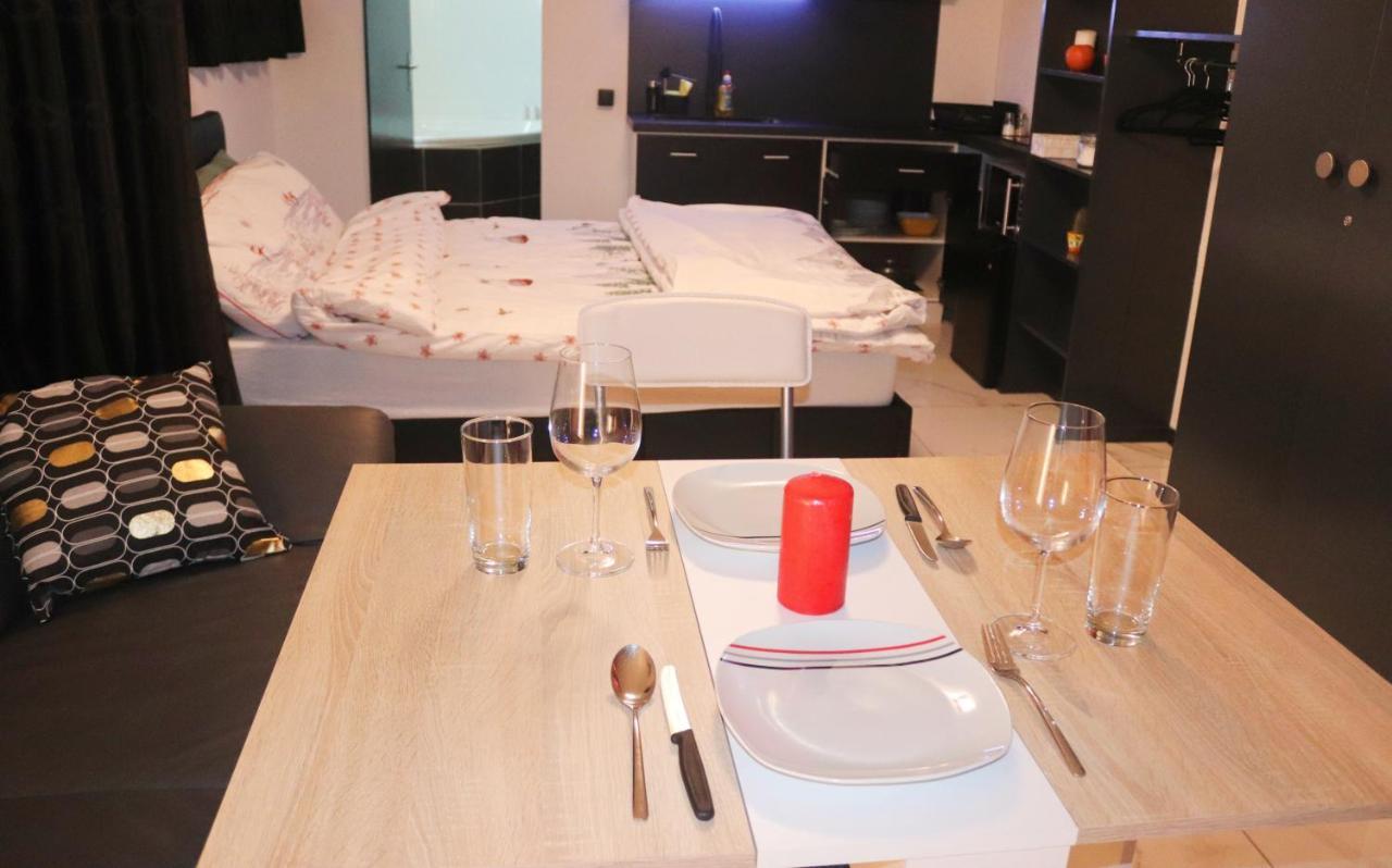 La Lapia Apartment Monthey Bagian luar foto